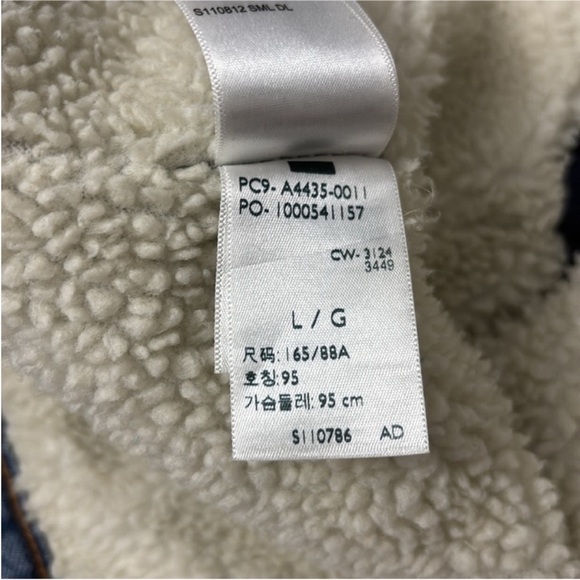 Levi's Womens 90s Sherpa Trucker Jacket Size Large NWT - Picture 10 of 12